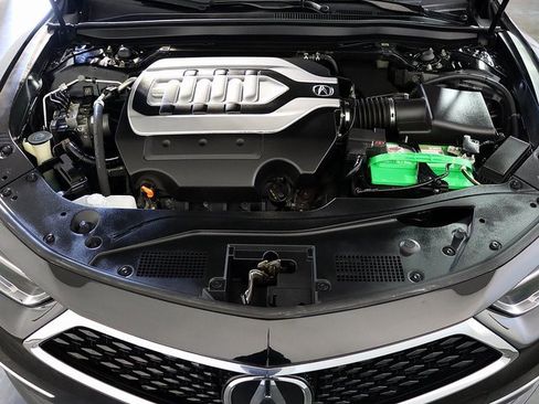 Used 2018 Acura RLX w/ Technology Package image 35