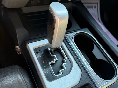 Used 2014 Toyota Tundra Limited image 18
