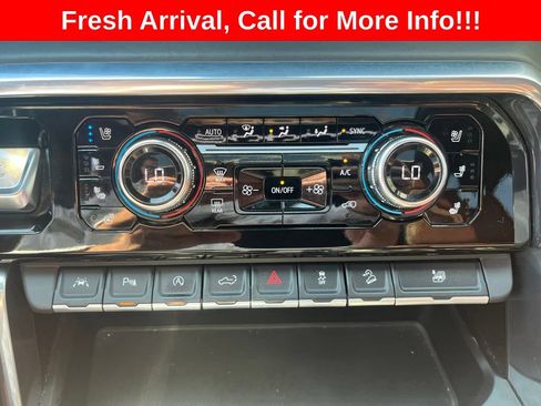 Used 2022 GMC Sierra 1500 Denali Ultimate AWD/4WD image 15