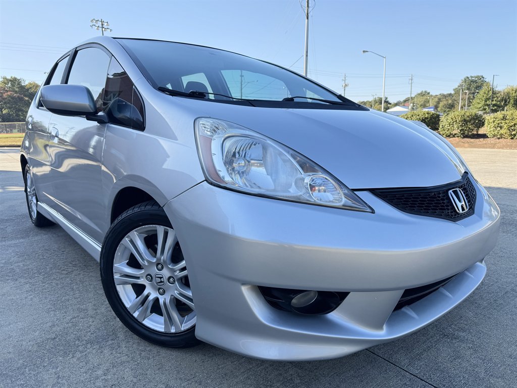 Used 2011 Honda Fit Sport image 2