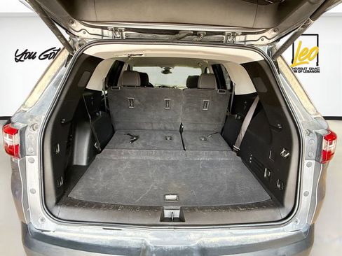 Used 2021 Chevrolet Traverse LT AWD/4WD image 27