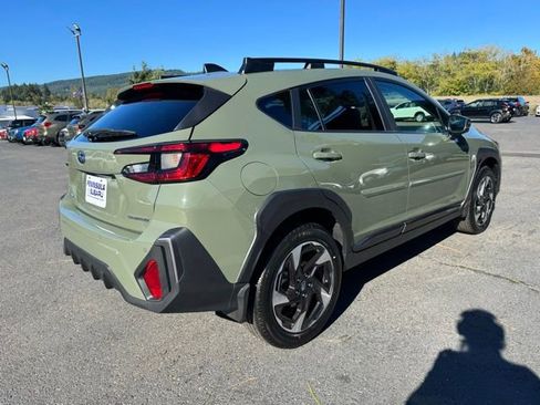 New 2025 Subaru Crosstrek 2.5i Limited w/ Crosstrek Mirror Package image 8