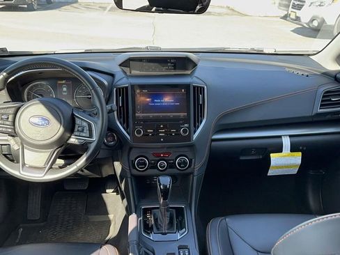 Certified 2023 Subaru Crosstrek 2.5i Limited AWD/4WD image 10