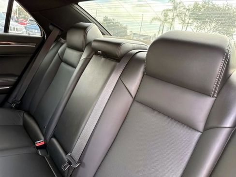 Used 2023 Chrysler 300 S w/ Comfort Group image 13