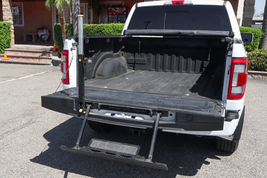 Used 2022 Ford F150 Lariat w/ Equipment Group 502A High AWD/4WD image 8