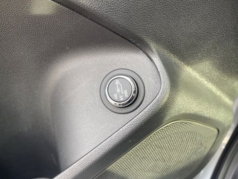 Certified 2024 Chevrolet TrailBlazer LT w/ Convenience Package image 35