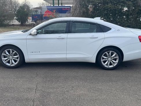 Used 2017 Chevrolet Impala LT image 5