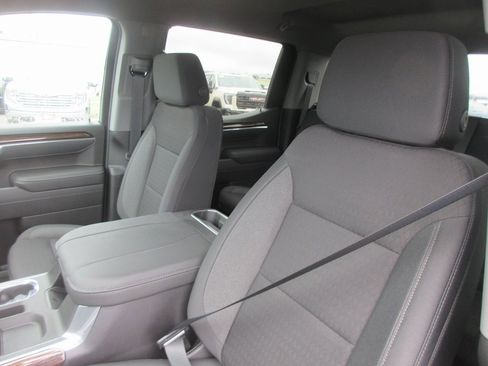 New 2026 GMC Sierra 1500 Elevation image 14