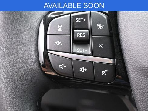 Used 2022 Ford Escape SEL w/ Technology Package FWD image 17