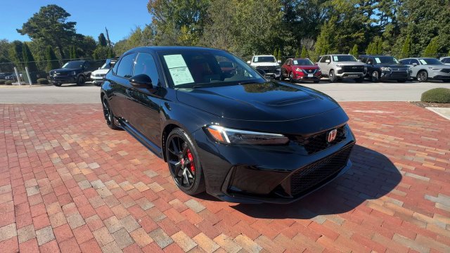 Certified 2026 Honda Civic Type R image 5