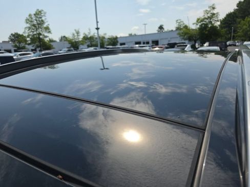 Used 2020 Hyundai Santa Fe Limited FWD image 7