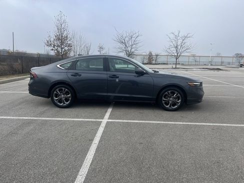 Used 2023 Honda Accord EX image 8