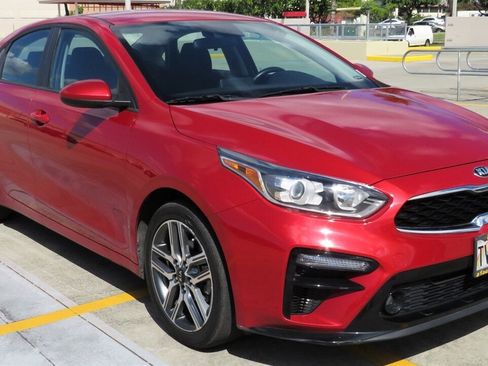 Used 2019 Kia Forte S FWD image 4