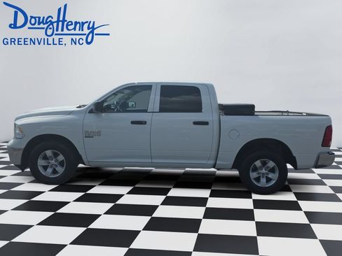 Used 2022 RAM 1500 Classic SLT RWD image 2