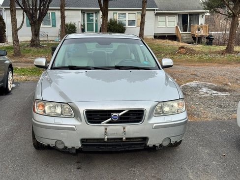 Used 2009 Volvo S60 2.5T image 2
