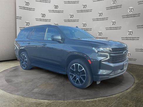 Used 2022 Chevrolet Tahoe RST w/ Luxury Package AWD/4WD image 7