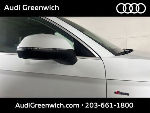 Used 2023 Audi Q5 2.0T Premium w/ Convenience Package AWD/4WD image 10