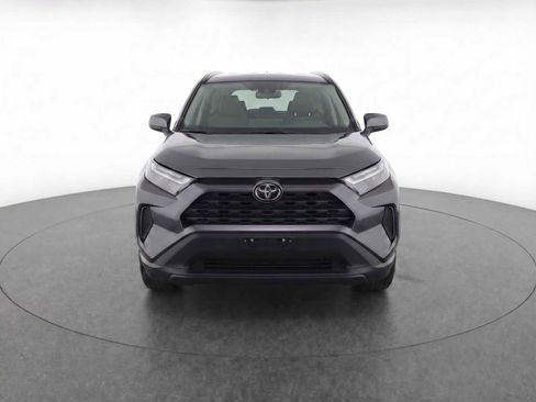 Used 2025 Toyota RAV4 LE AWD/4WD image 2