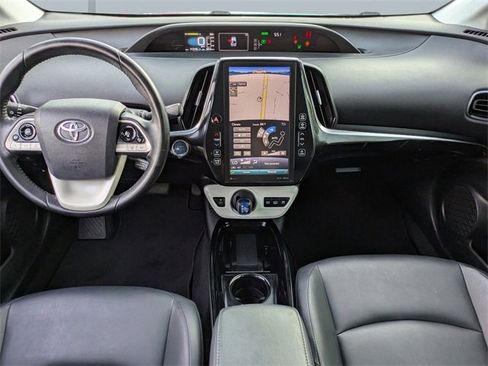 Used 2019 Toyota Prius Prime Premium image 14