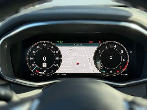 Certified 2024 Jaguar XF R-Dynamic SE image 20