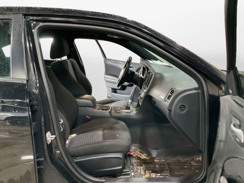 Used 2018 Dodge Charger GT image 15