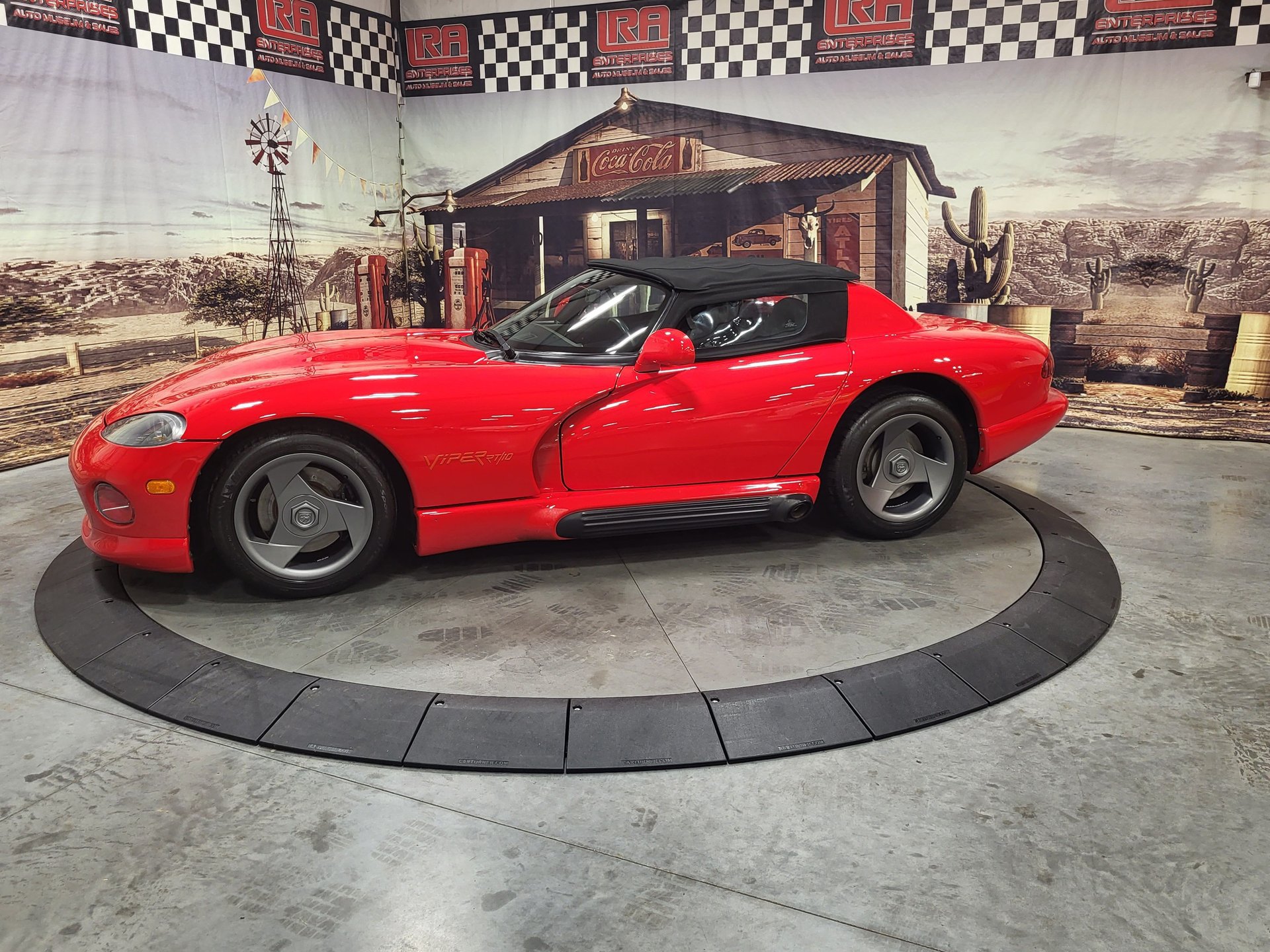 Used 1994 Dodge Viper RT/10 RWD image 3