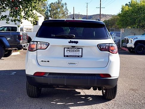 Used 2022 Jeep Compass Altitude image 9