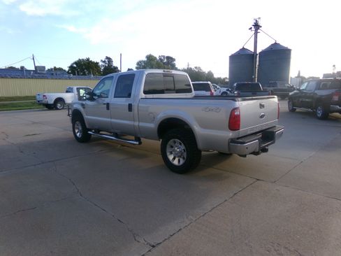 Used 2008 Ford F250 Lariat AWD/4WD image 5