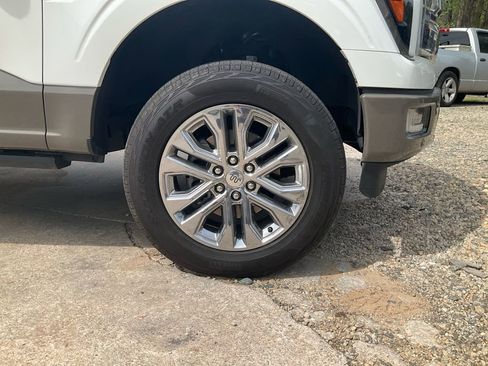 Used 2025 Ford F150 King Ranch w/ FX4 Off-Road Package image 10