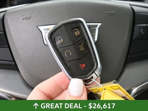 Used 2021 Cadillac XT5 Premium Luxury w/ LPO, Floor Liner Package AWD/4WD image 39