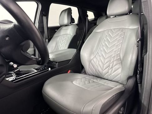 Used 2023 Kia Sportage X-Pro AWD/4WD image 19