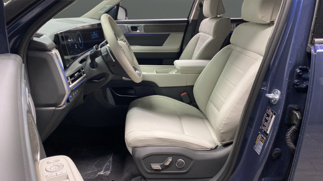 New 2027 Hyundai Santa Fe Limited AWD/4WD image 9