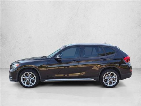 Used 2015 BMW X1 sDrive28i RWD image 9