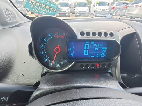 Used 2016 Chevrolet Sonic LS FWD image 9