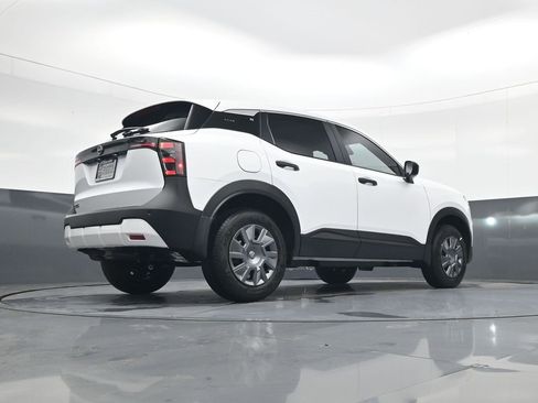 New 2026 Nissan Kicks S image 21