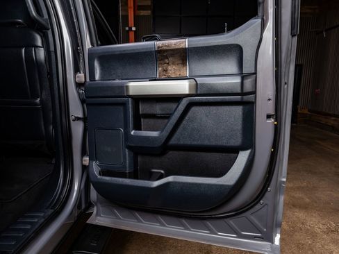 Used 2022 Ford F250 Lariat w/ Lariat Ultimate Package image 38