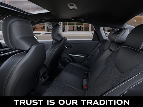 New 2025 Kia K4 GT-Line image 18