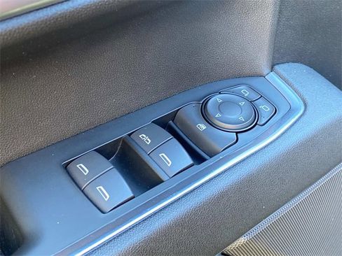 Used 2023 GMC Sierra 1500 Elevation image 11