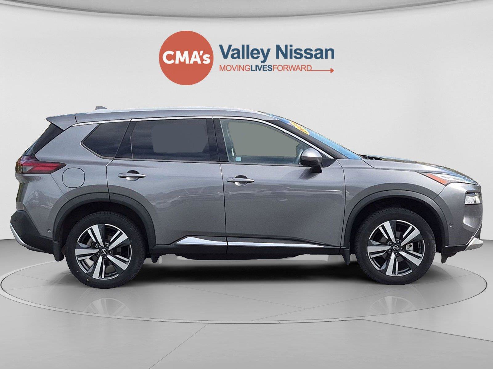Certified 2022 Nissan Rogue Platinum w/ Head-Up Display Package AWD/4WD image 6