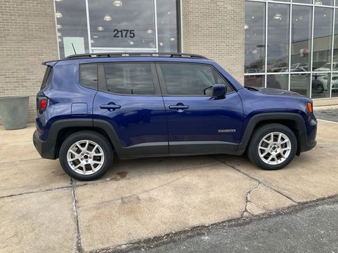 Used 2021 Jeep Renegade Latitude image 24