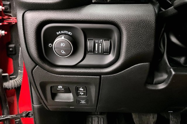 Used 2025 RAM 1500 Rebel w/ Rebel Level 2 Equipment Group AWD/4WD image 40