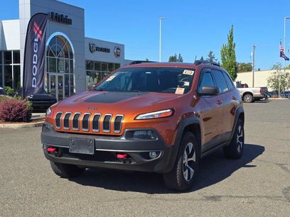 Used 2015 Jeep Cherokee Trailhawk w/ Leather Interior Group