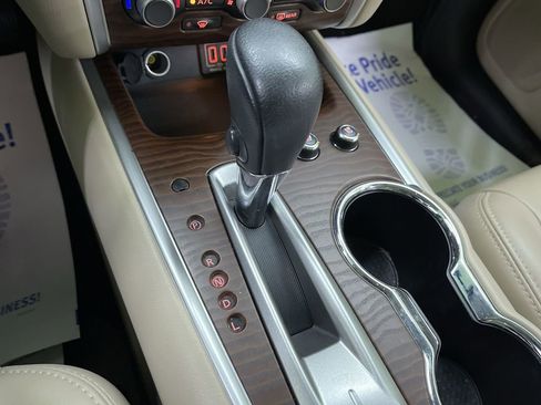 Used 2018 Nissan Pathfinder Platinum w/ Cargo Package image 25