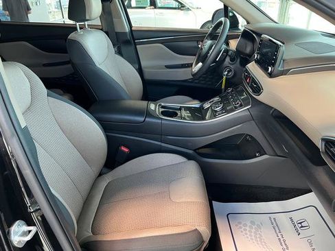 Used 2023 Hyundai Santa Fe SE image 22