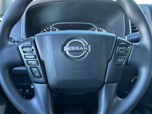 Used 2023 Nissan Frontier SV image 26