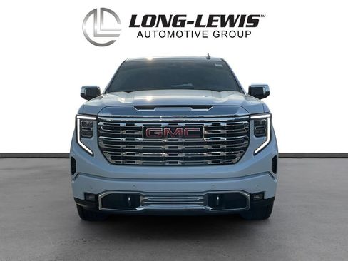 Used 2026 GMC Sierra 1500 Denali w/ Denali Reserve Package AWD/4WD image 11