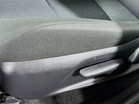 Certified 2025 Toyota RAV4 LE image 18