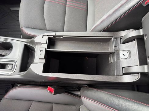 Certified 2024 Chevrolet Equinox RS w/ LPO, Floor Liner Package AWD/4WD image 29