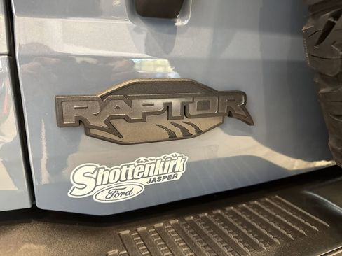 Used 2023 Ford Bronco Raptor w/ Interior Carbon Fiber Pack 6 image 21