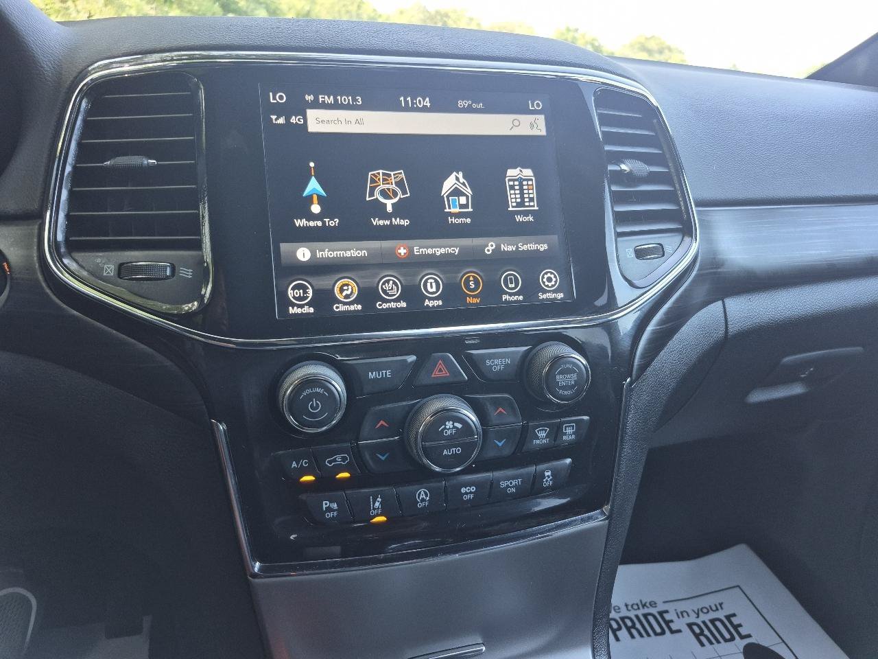 Used 2022 Jeep Grand Cherokee Laredo X RWD image 23